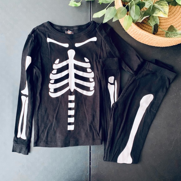 Hide & eek skeleton pj set - Picture 1 of 4